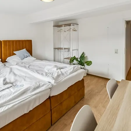 דירה Jenapartments - 4sz 7p - Vor Den Toren Jenas יינה