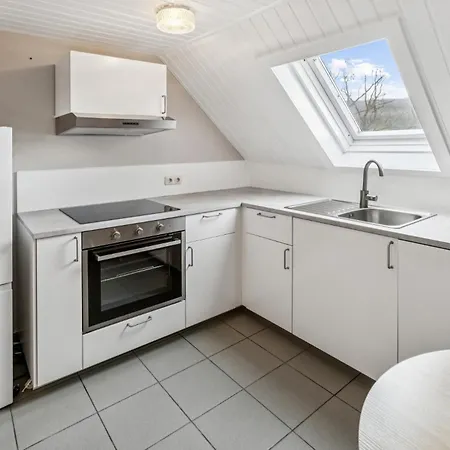 Jenapartments - 4sz 7p - Vor Den Toren Jenas יינה